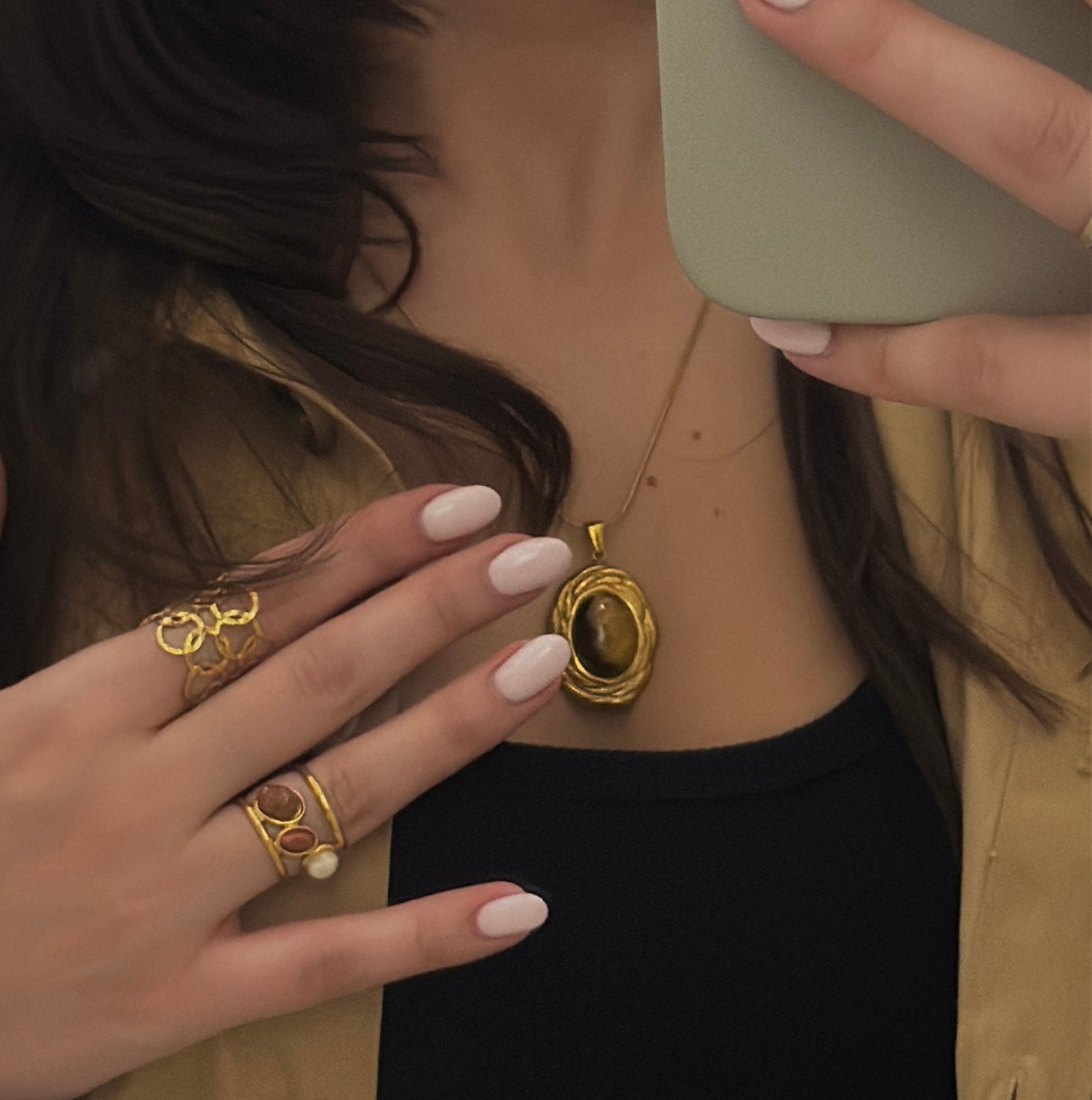 Collar Sahara
