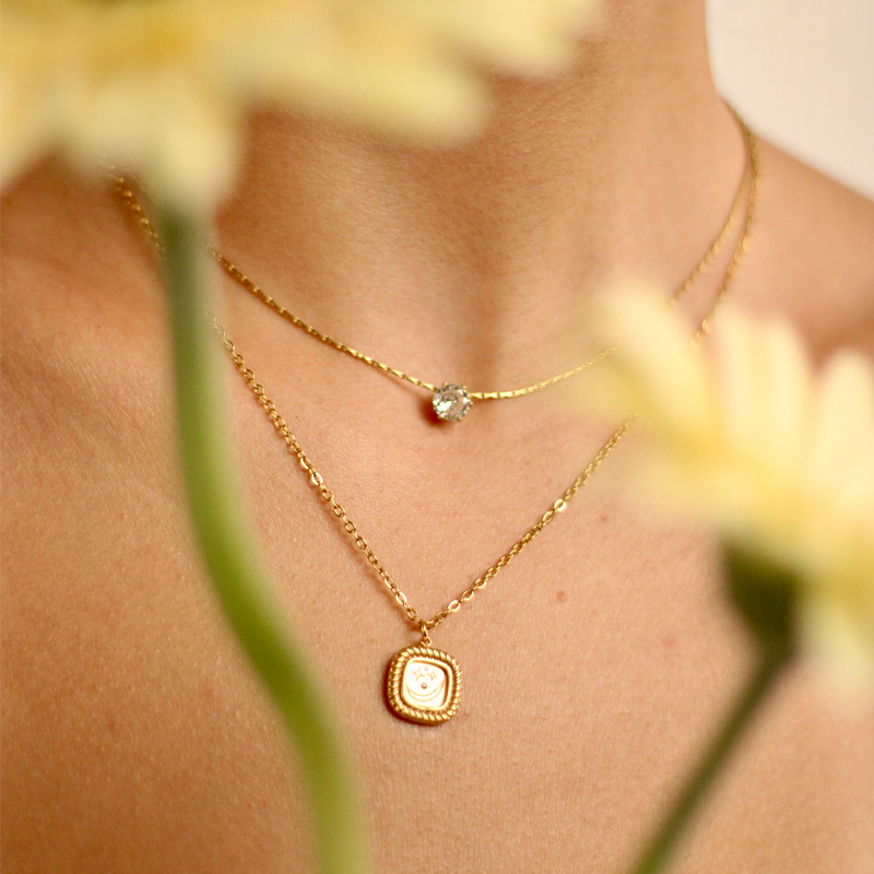 Collar Cosmo